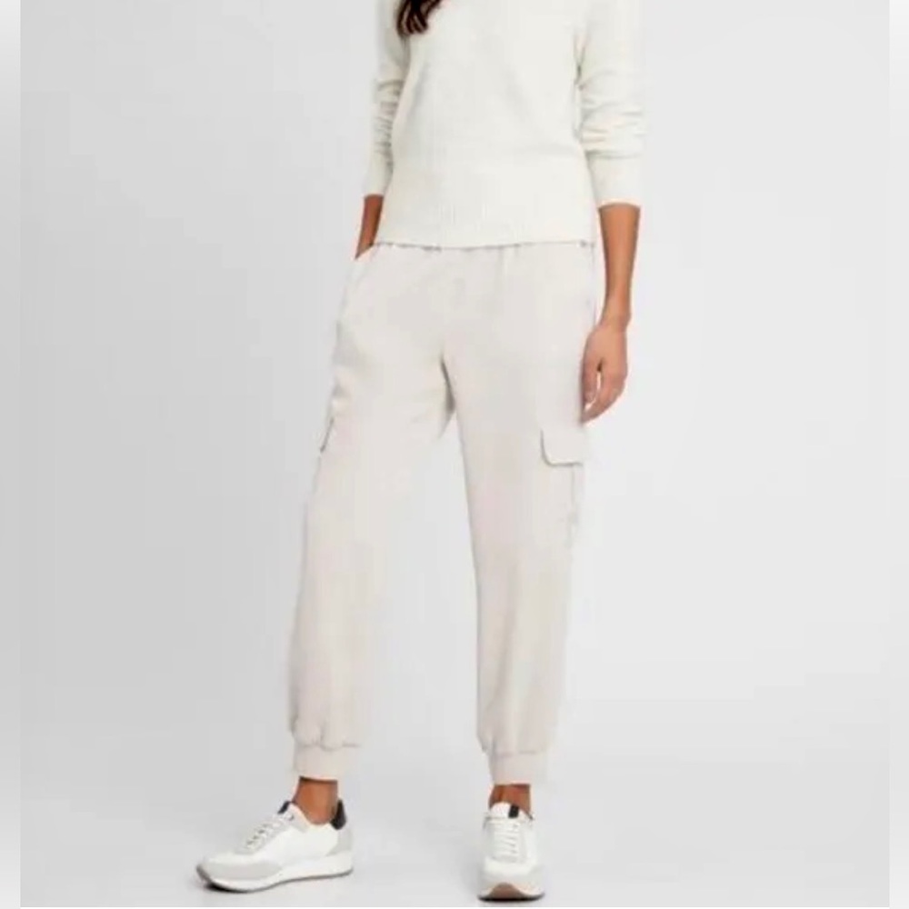 Banana Republic Cargo Pants